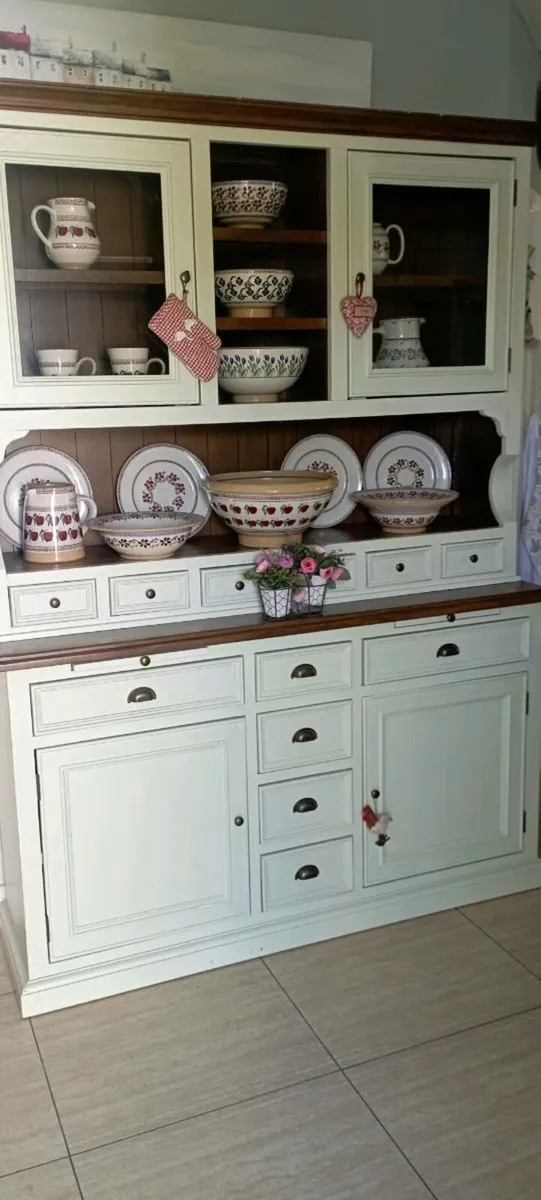 Solid cream kitchen dresser - Image 4