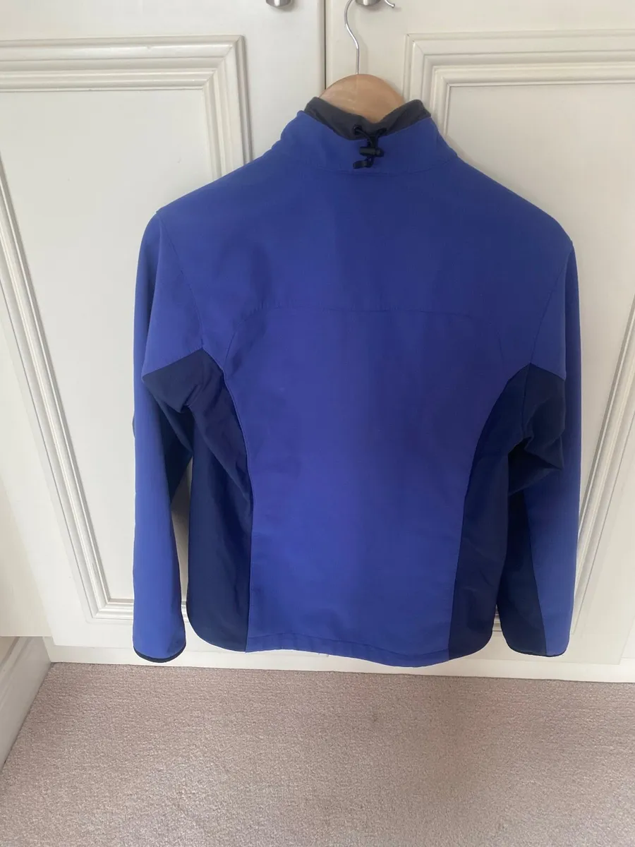 Lowe Alpine Soft Shell Jacket Size Medium - Image 1