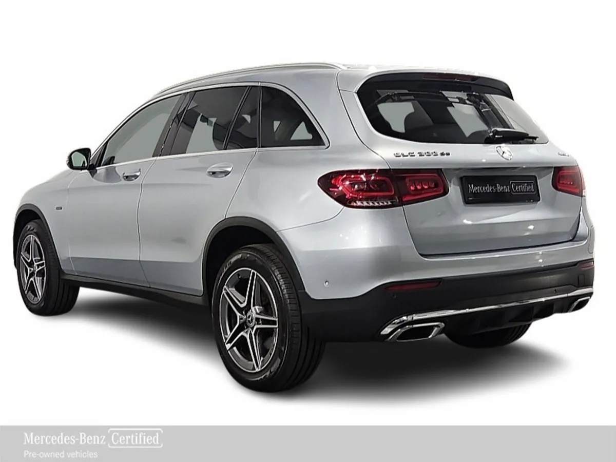 Mercedes-Benz GLC 300De 4matic AMG Line Premium - Image 4