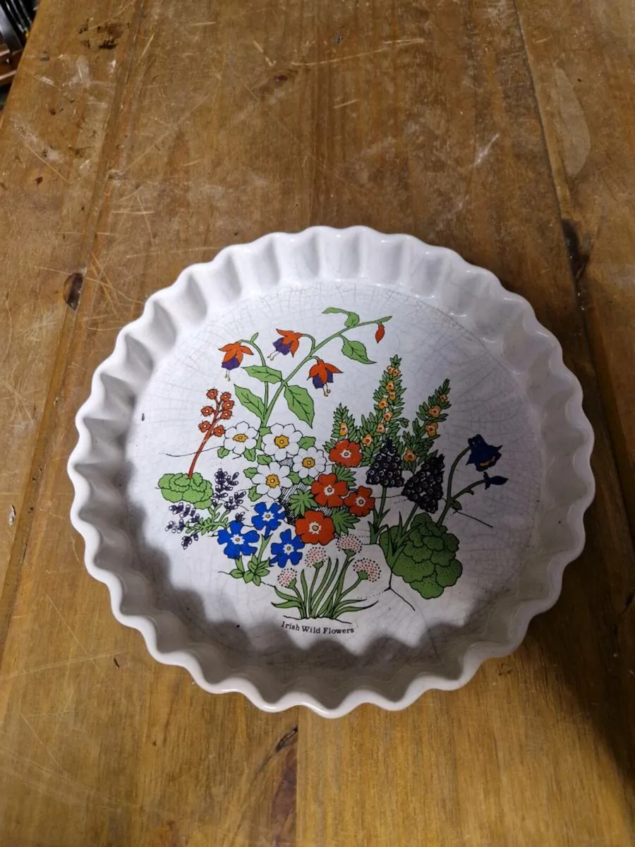 Celtic Ceramics Irish Wild Flowers Dish - Image 2
