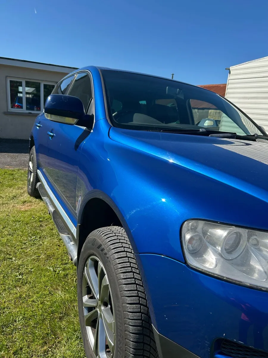 VW Touareg 2.5 TDI Crewcab - Image 2