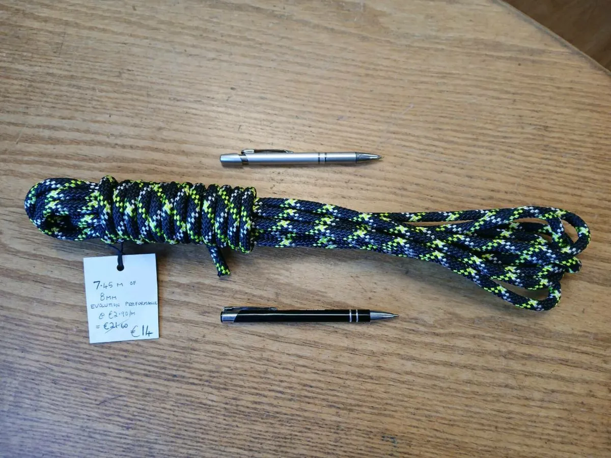Sale: 7.45m of 8mm evo performance rope - Image 1