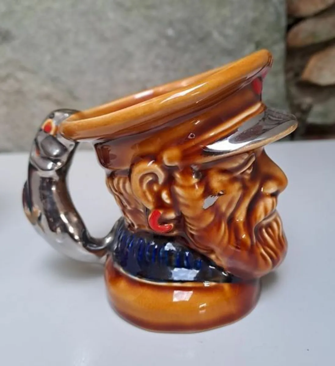 Fisherman creamer - Image 1