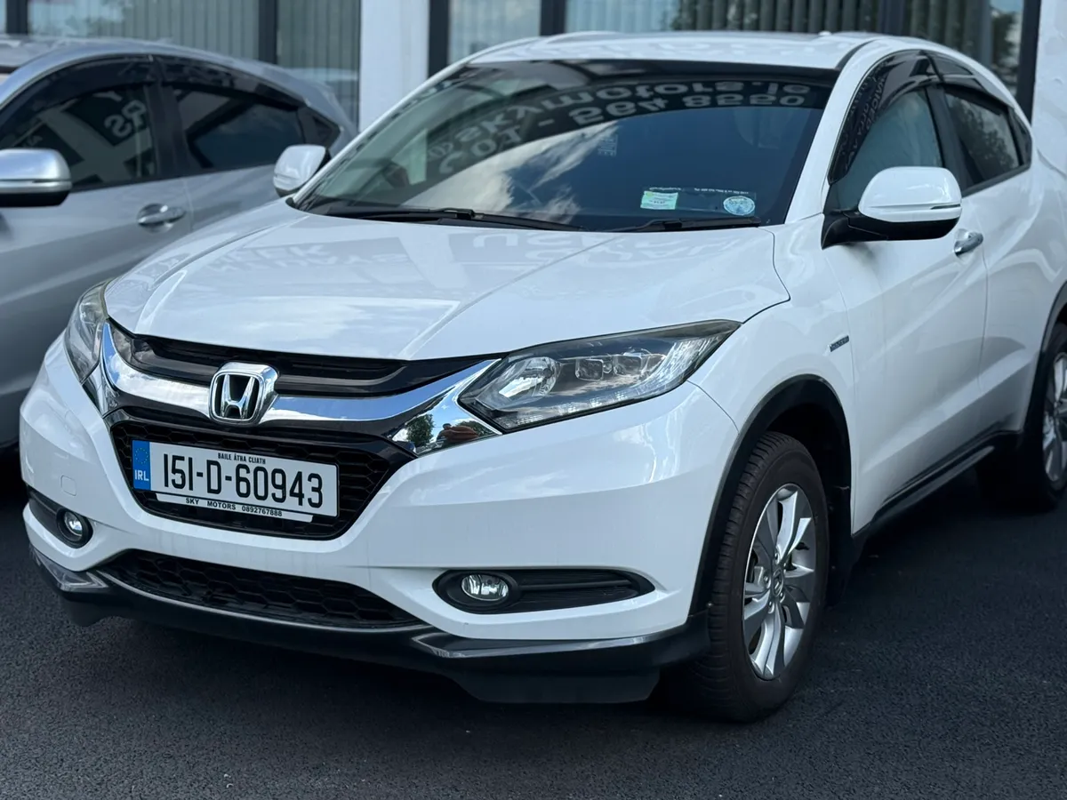 2015 Honda Vezel(HRV)1.5 hybrid auto,64K Miles - Image 1