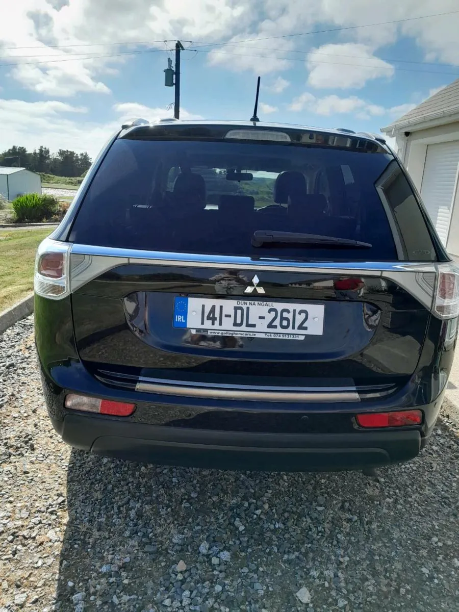 Car - Image 1