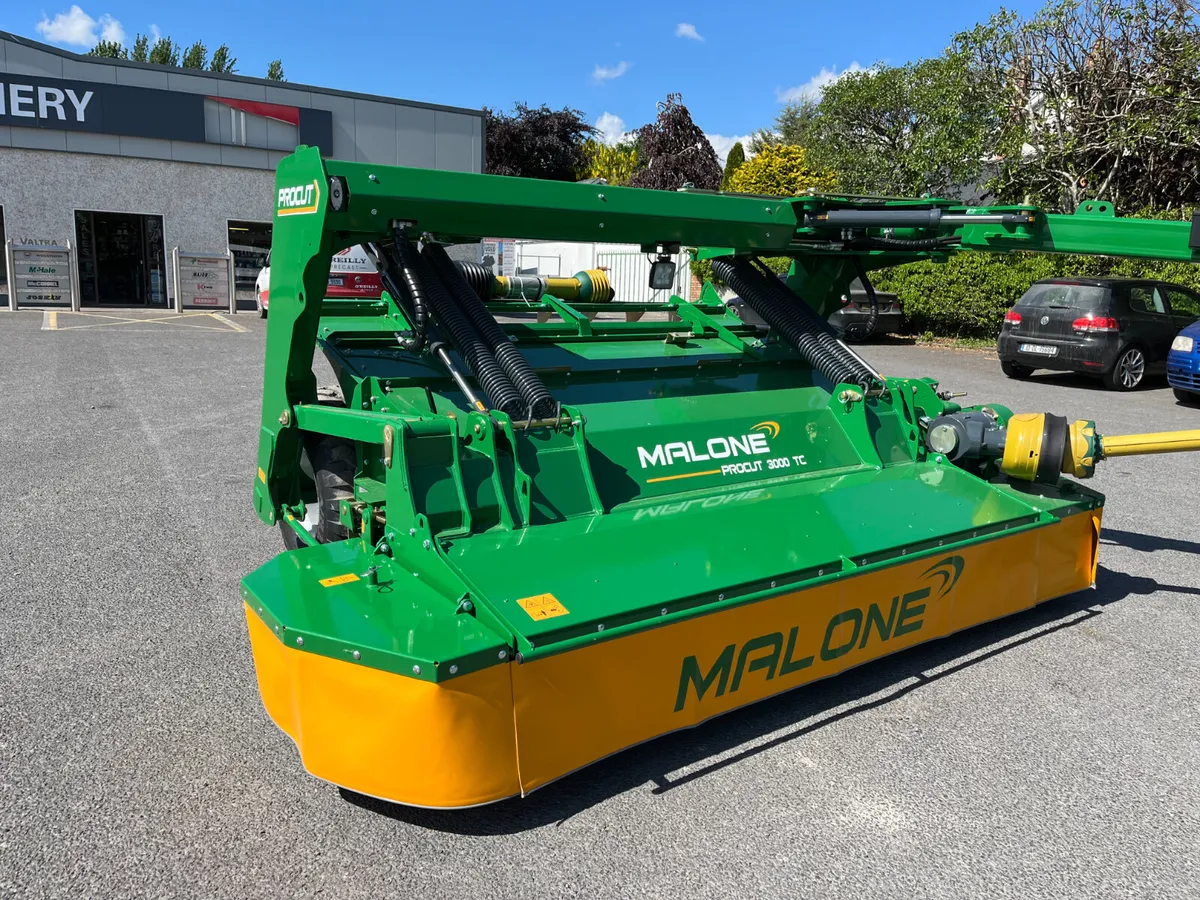 Malone ProCut 3000 TC Trailed Conditioner Mower - Image 1