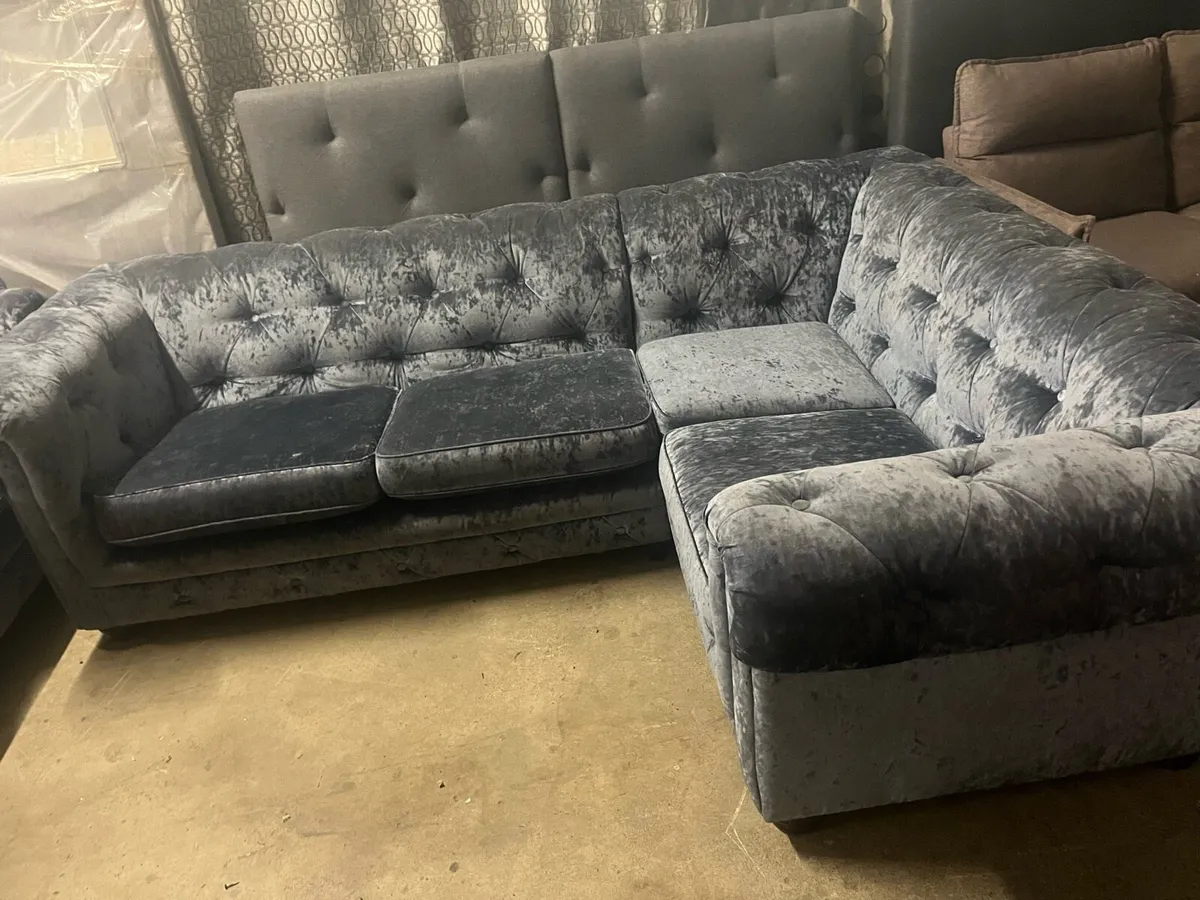 Chesterfield sofas DFS - Image 3