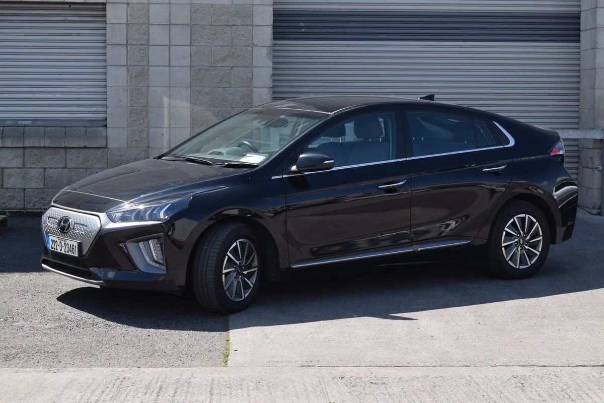 Hyundai IONIQ 2022, low milage only 24057 klms - Image 3