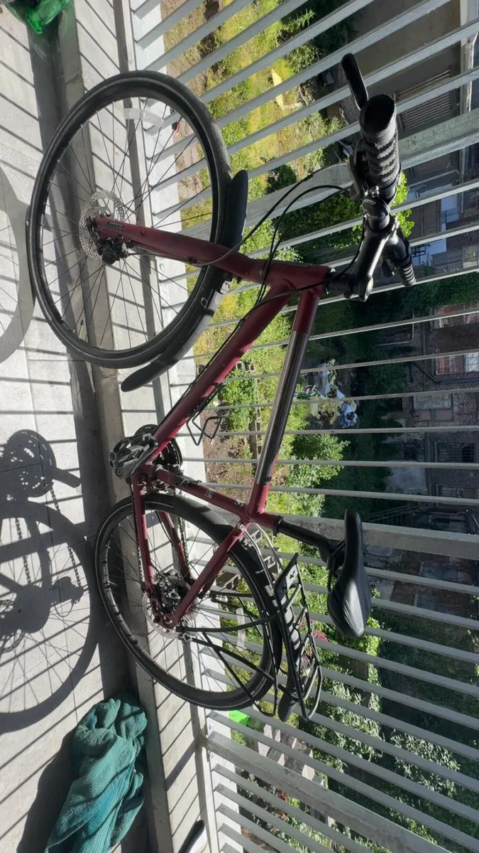 Giant city bike - Image 1