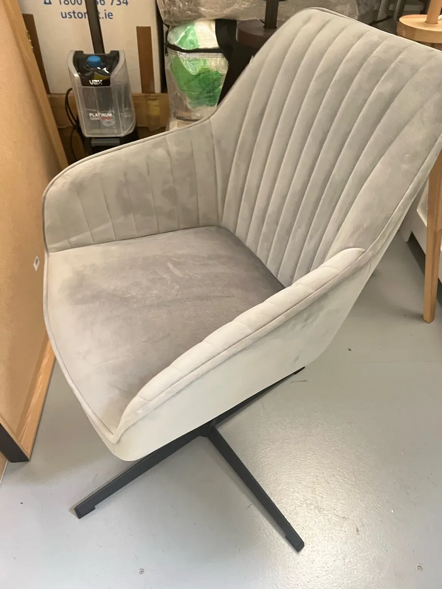 Office chair - Image 3