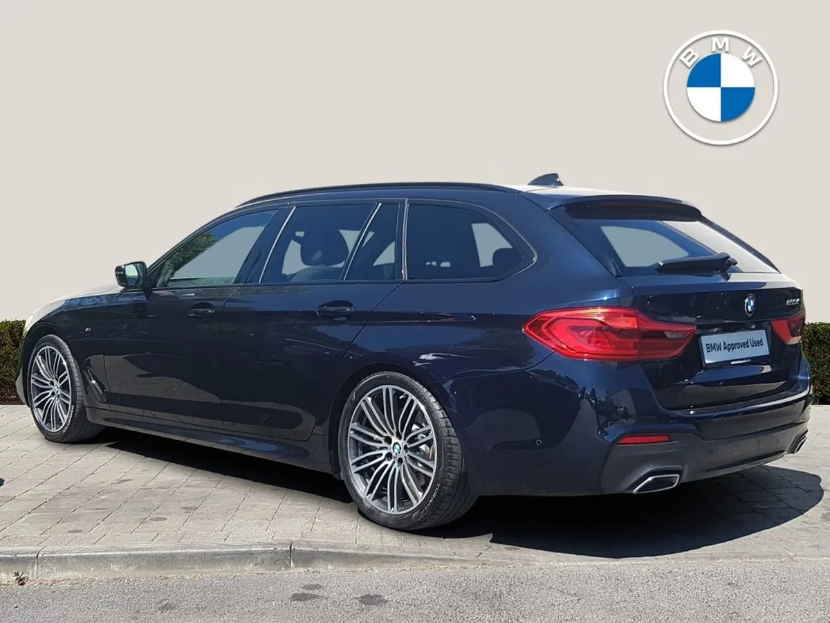 BMW 5 Series 520d M Sport - Image 2