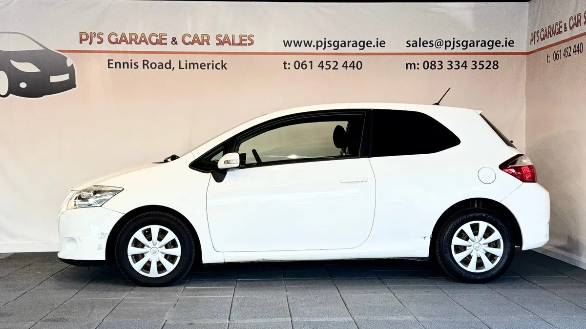 Toyota Auris 2012, New DOE - Image 4