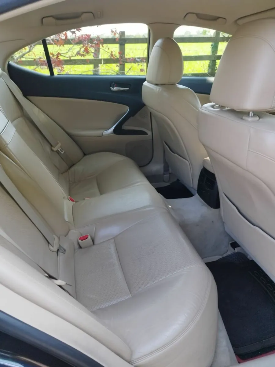Lexus IS 2006 - Image 3