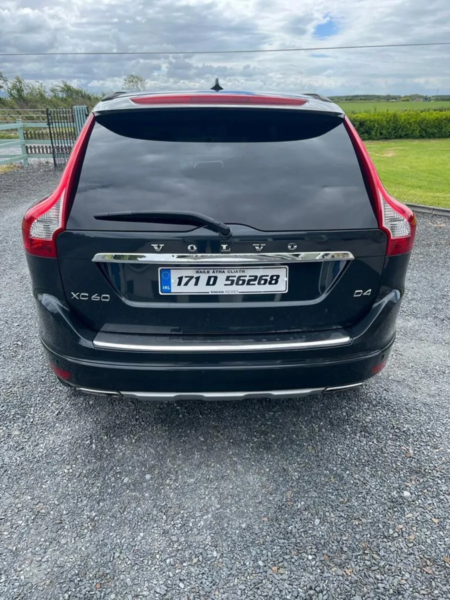 Volvo xc60 - Image 3