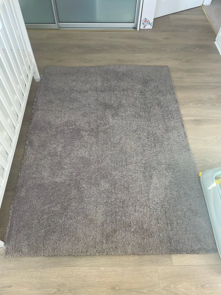 Grey Rug - Image 3
