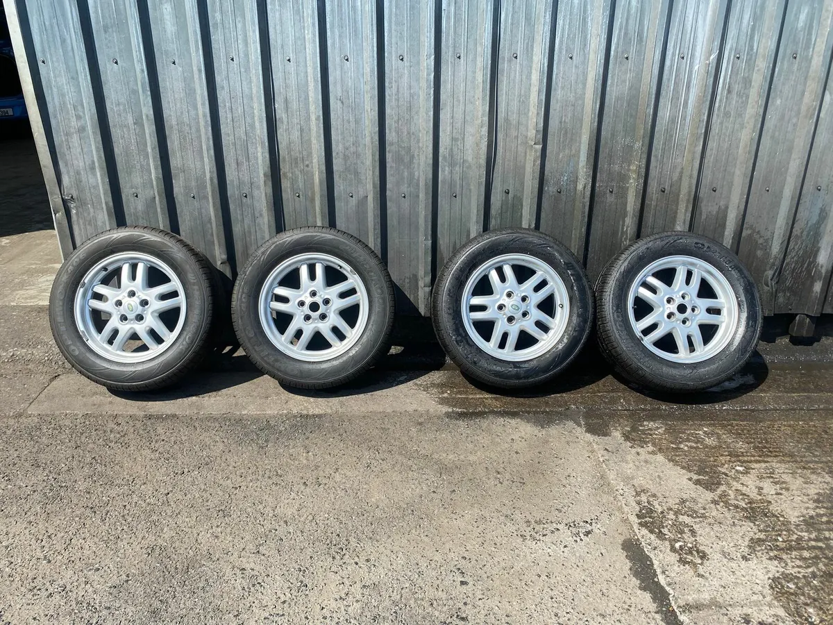 18 Inch Land Rover alloys - Image 1