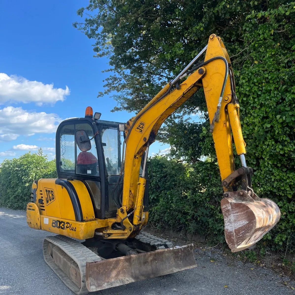 3ton jcb digger - Image 1