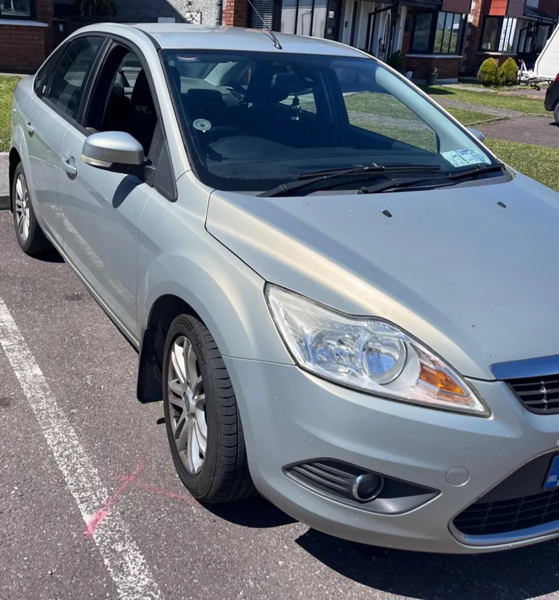 Ford Focus Ghia - Image 2