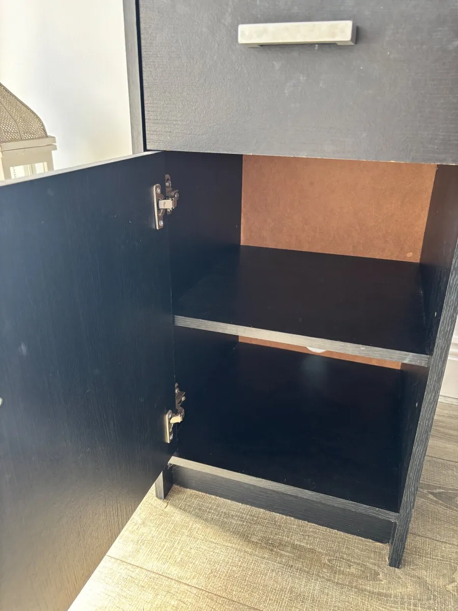 Desk & chair - Image 3