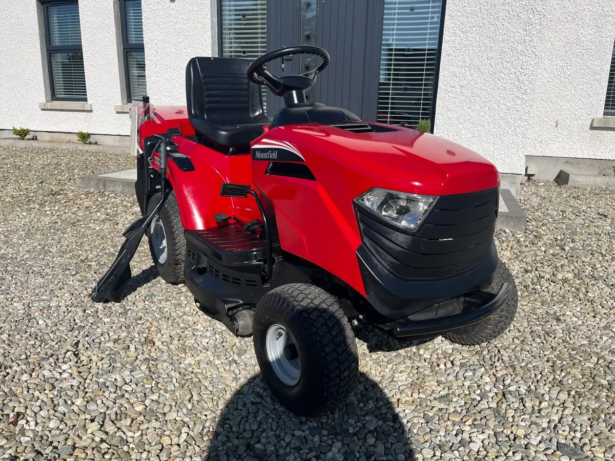 Mountfield 15hp ride on lawnmower 2022 - Image 1