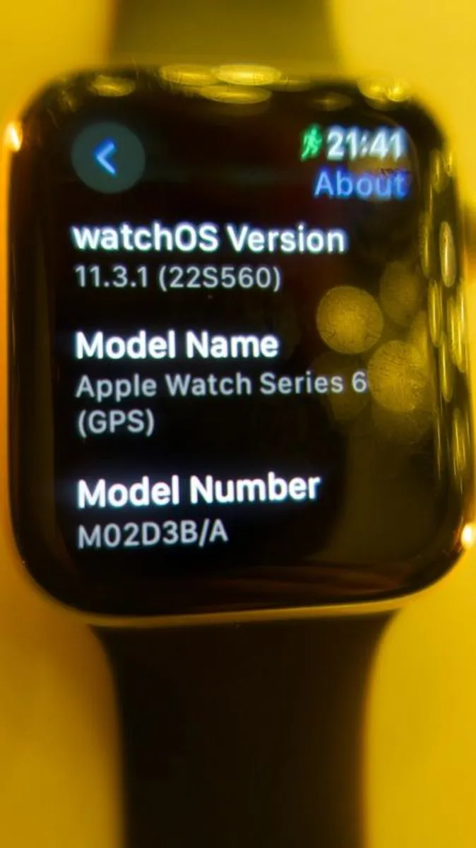 Apple Watch Series 6 44mm - Image 2