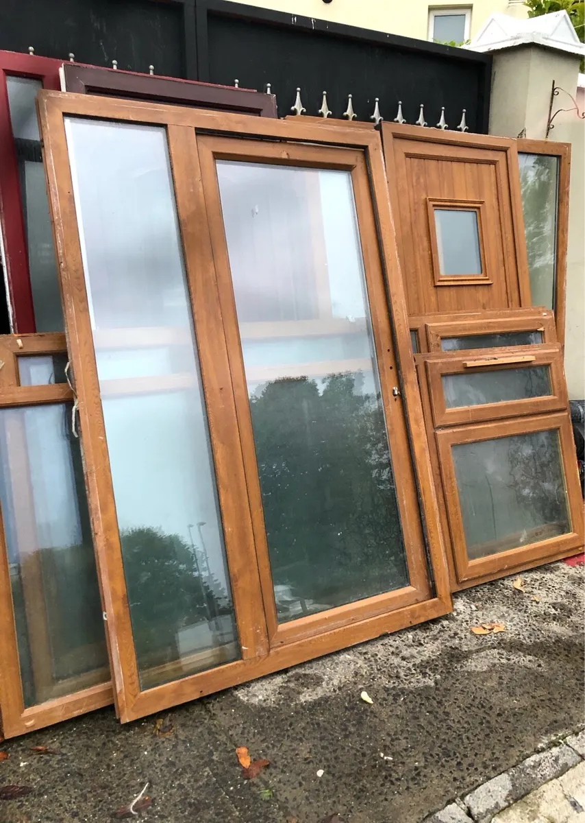 High Quality PVC Golden Oak Single Door
