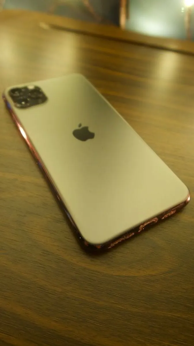iPhone 11 Pro Max 256GB - Image 4