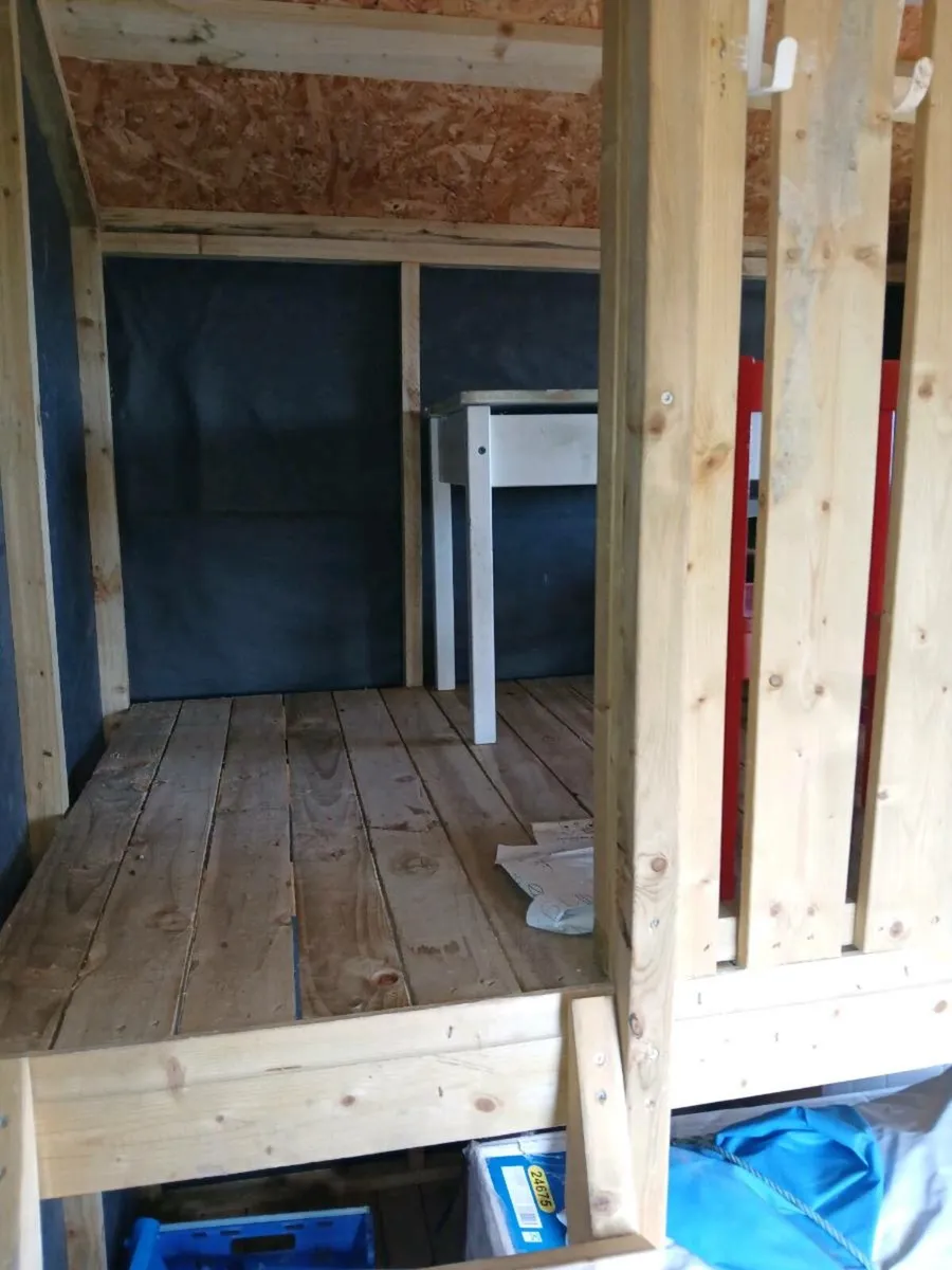 Play House / Tree House - Image 4