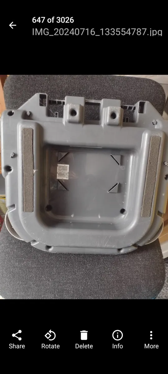 Plastic Booster seat with cup holders - Image 2