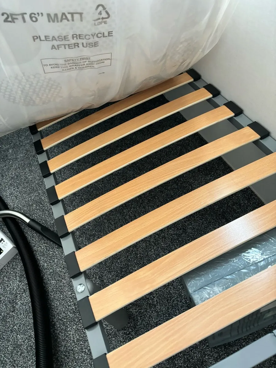 Bed - Image 4