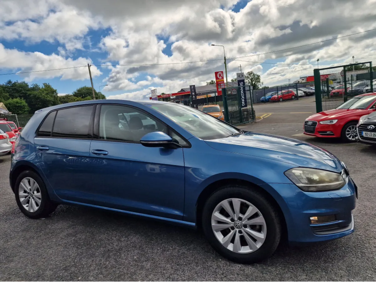 Volkswagen Golf 1.2 TSI COMFORTLINE EDITION  PRIVA - Image 2