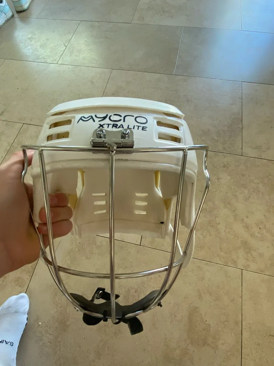 Mycro hurling helmet - Image 3