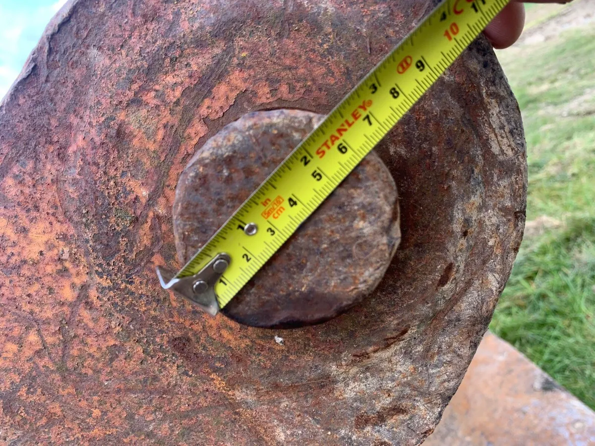 13 ton bucket 65mm pins - Image 4