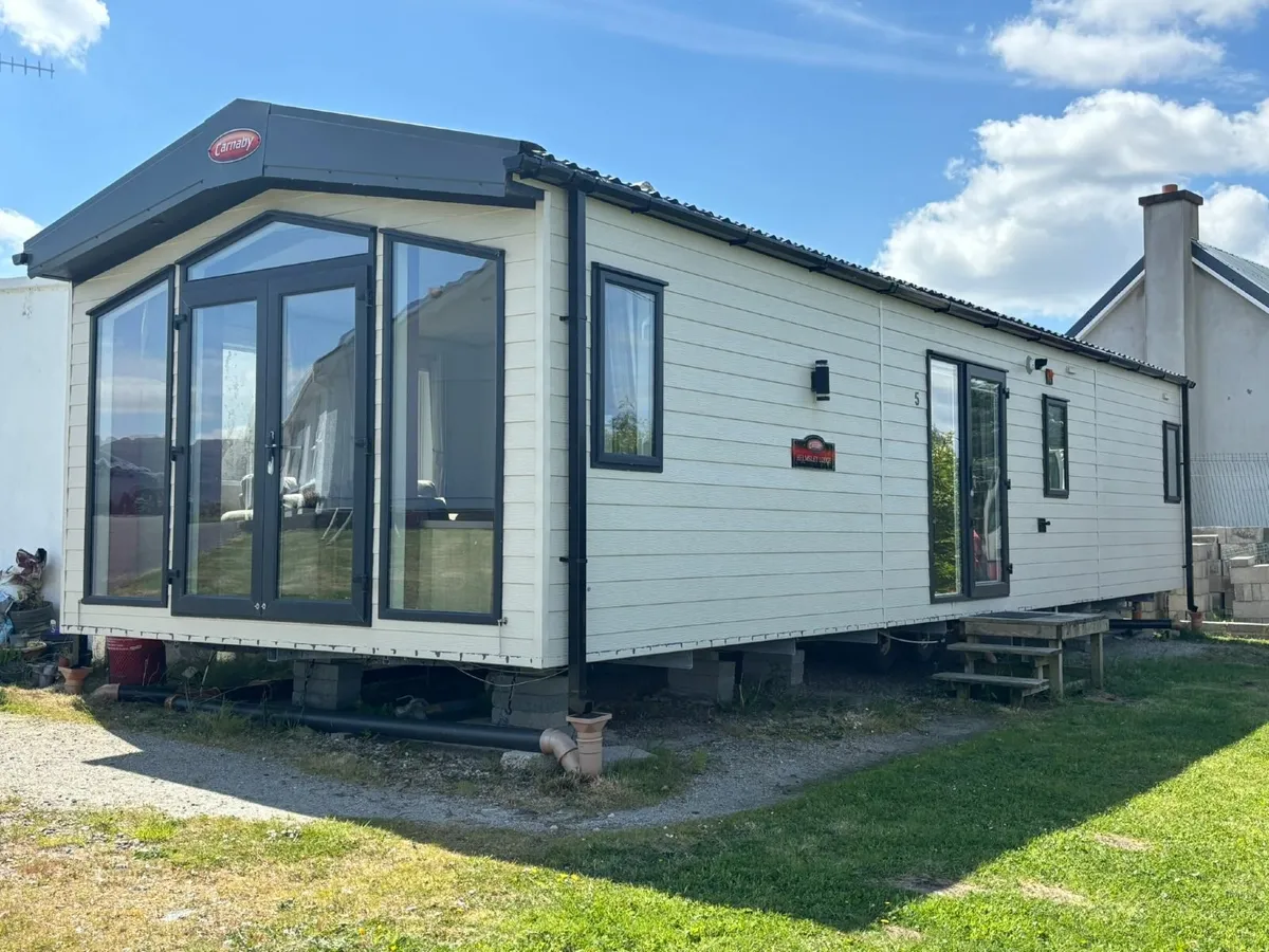 Calverly Helmsley Lodge 2018. Excellent Condition. - Image 1