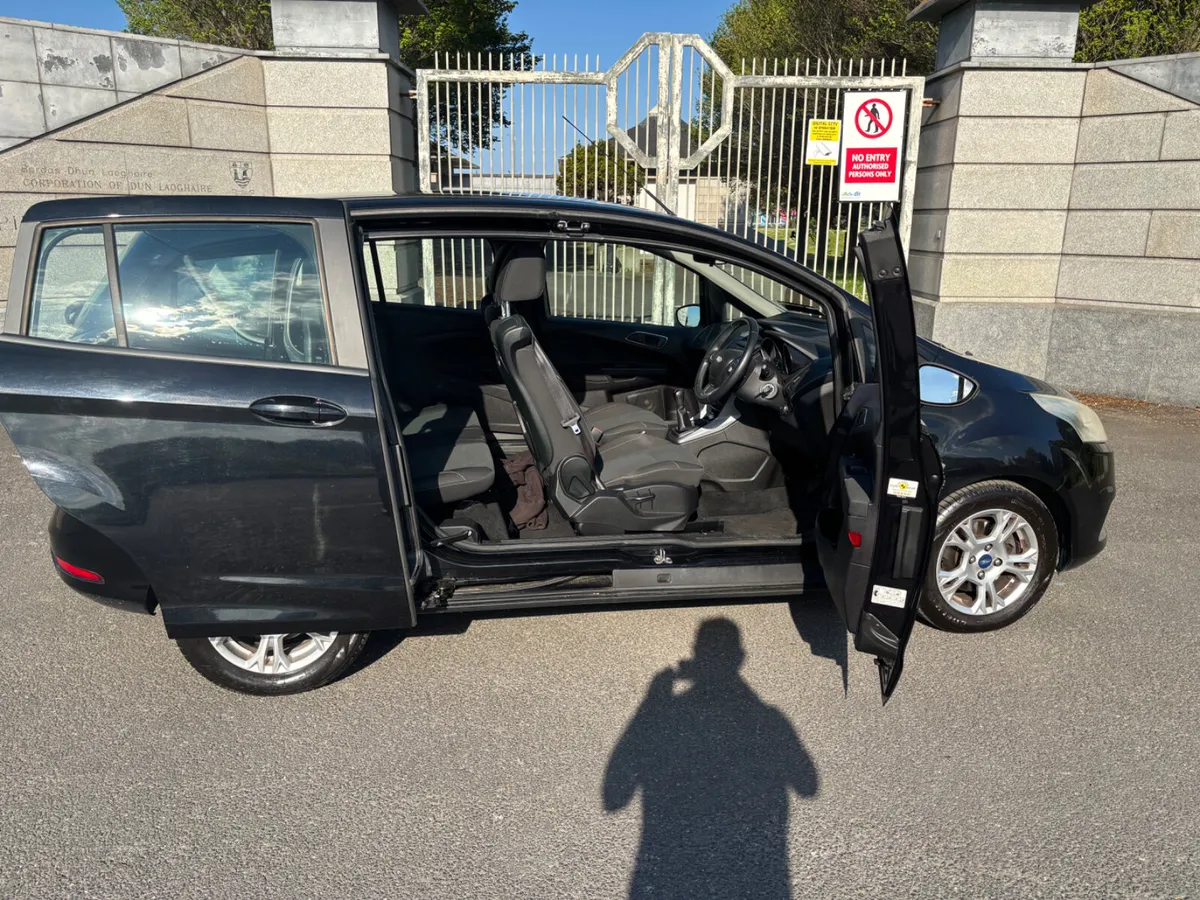 132 Ford B-Max (only 33000 KLMs) - Image 4