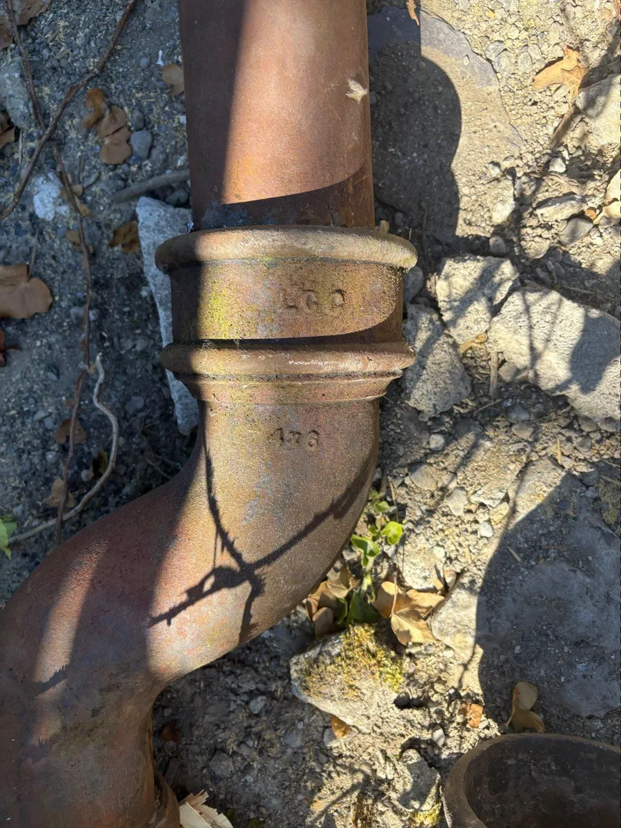 Salvaged antique 4 inch downpipe - Image 2