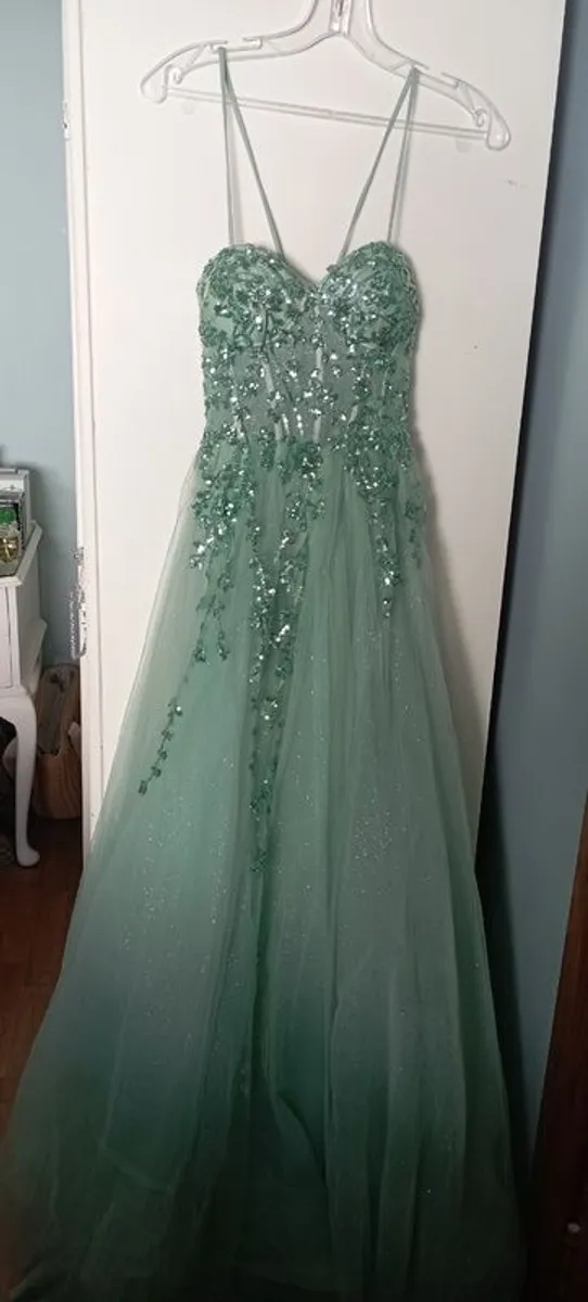 Debs dress from Simply Divine - Image 1