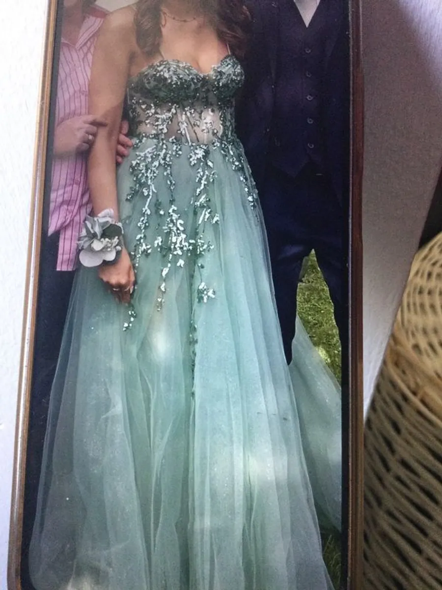 Debs dress from Simply Divine - Image 3