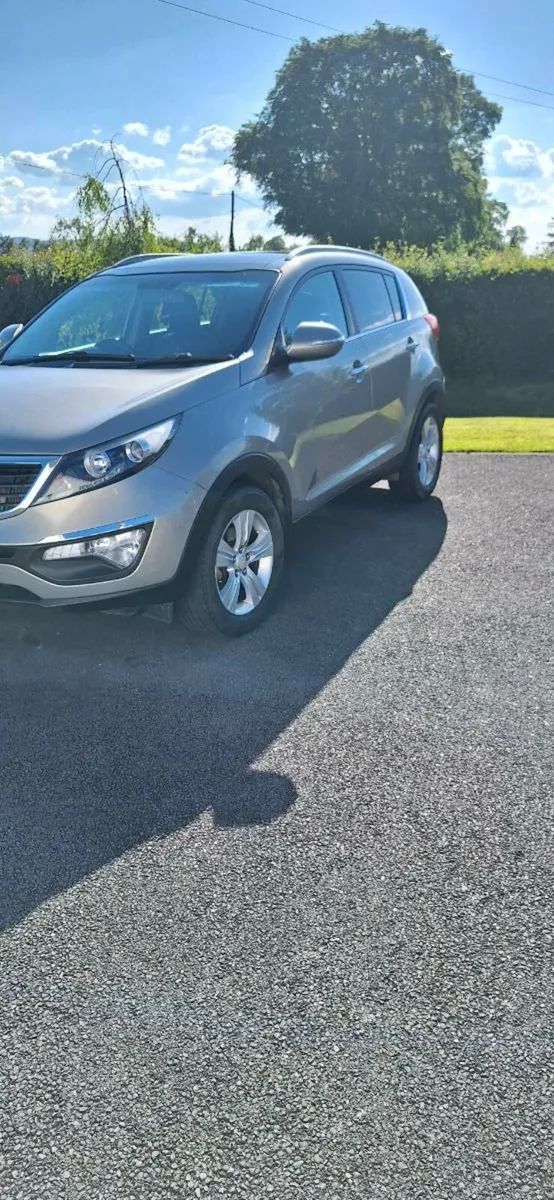 2011 KIA SPORTAGE BRAND NEW NCT - Image 3