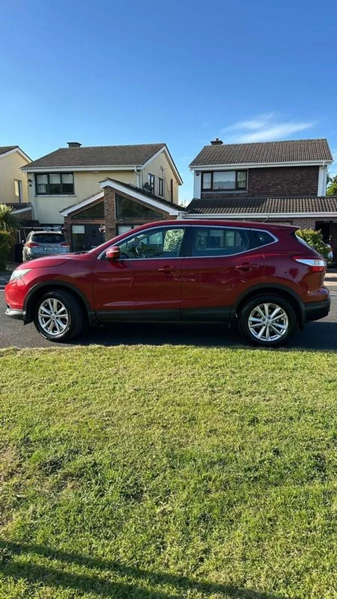 2014 Nissan Qashqai - Image 3