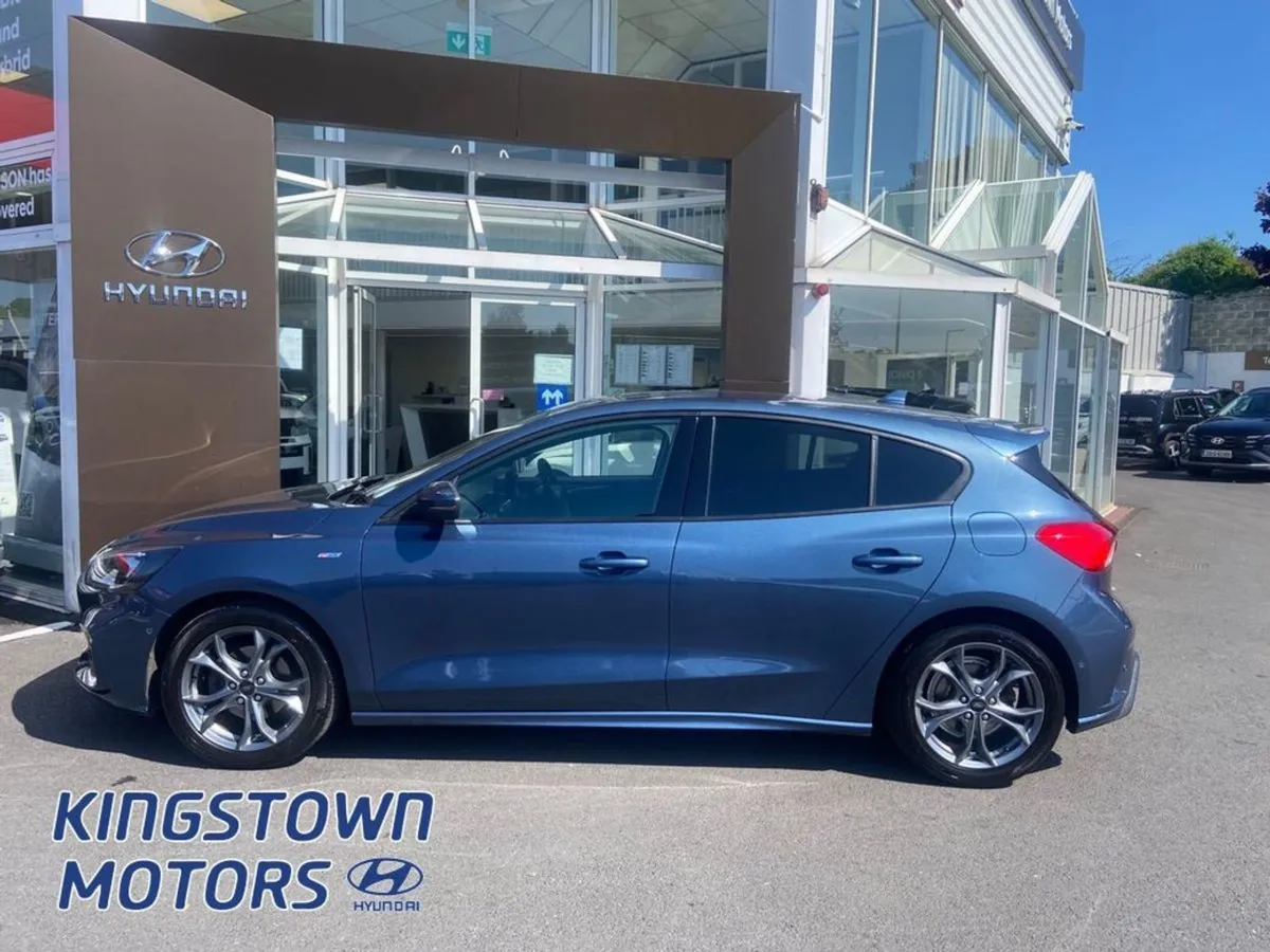 Ford Focus St-line Auto - Image 2