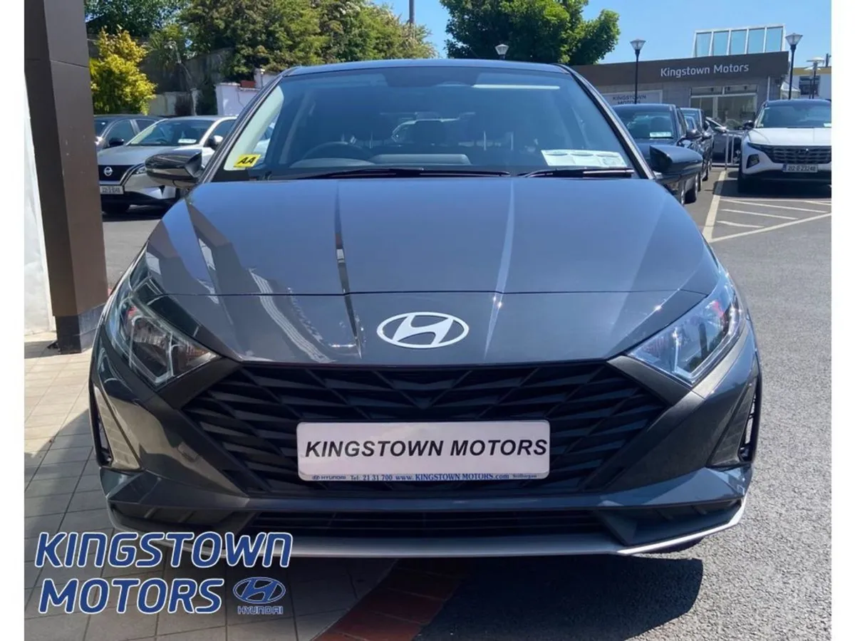 Hyundai i20 Deluxe Plus 5DR - Image 2