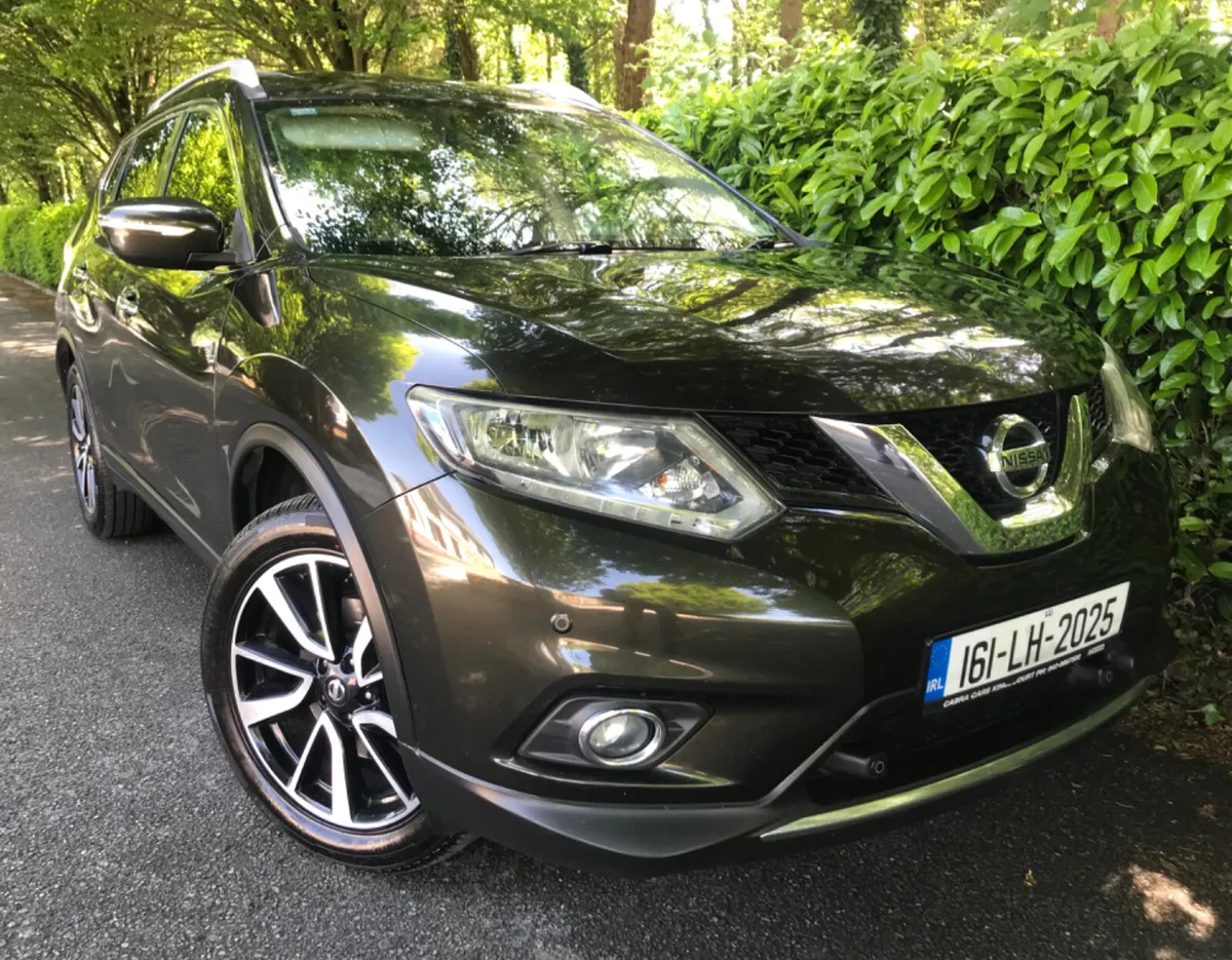Nissan X-Trail 1.6d SV 7 Seats Deluxe Pack - Image 3