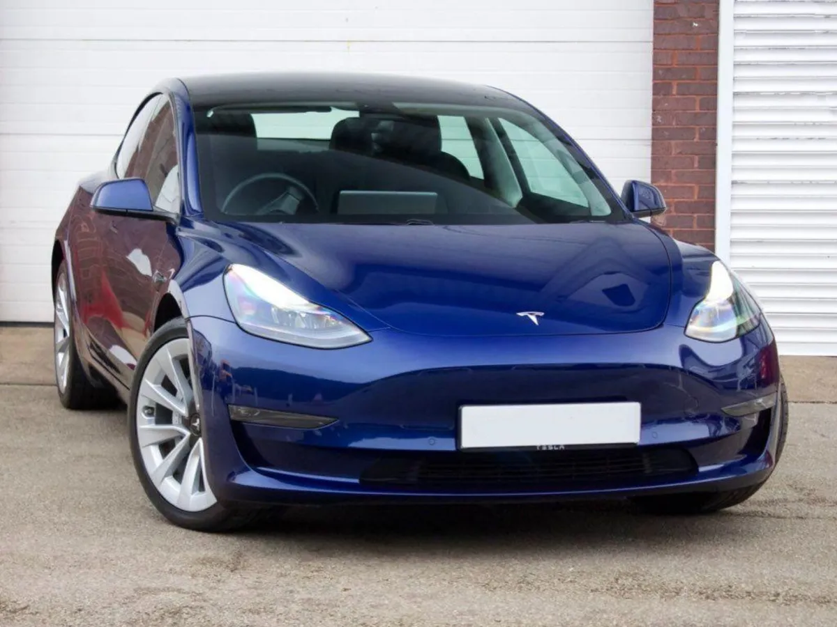 211 Tesla Model 3 Dual Motor - Image 2