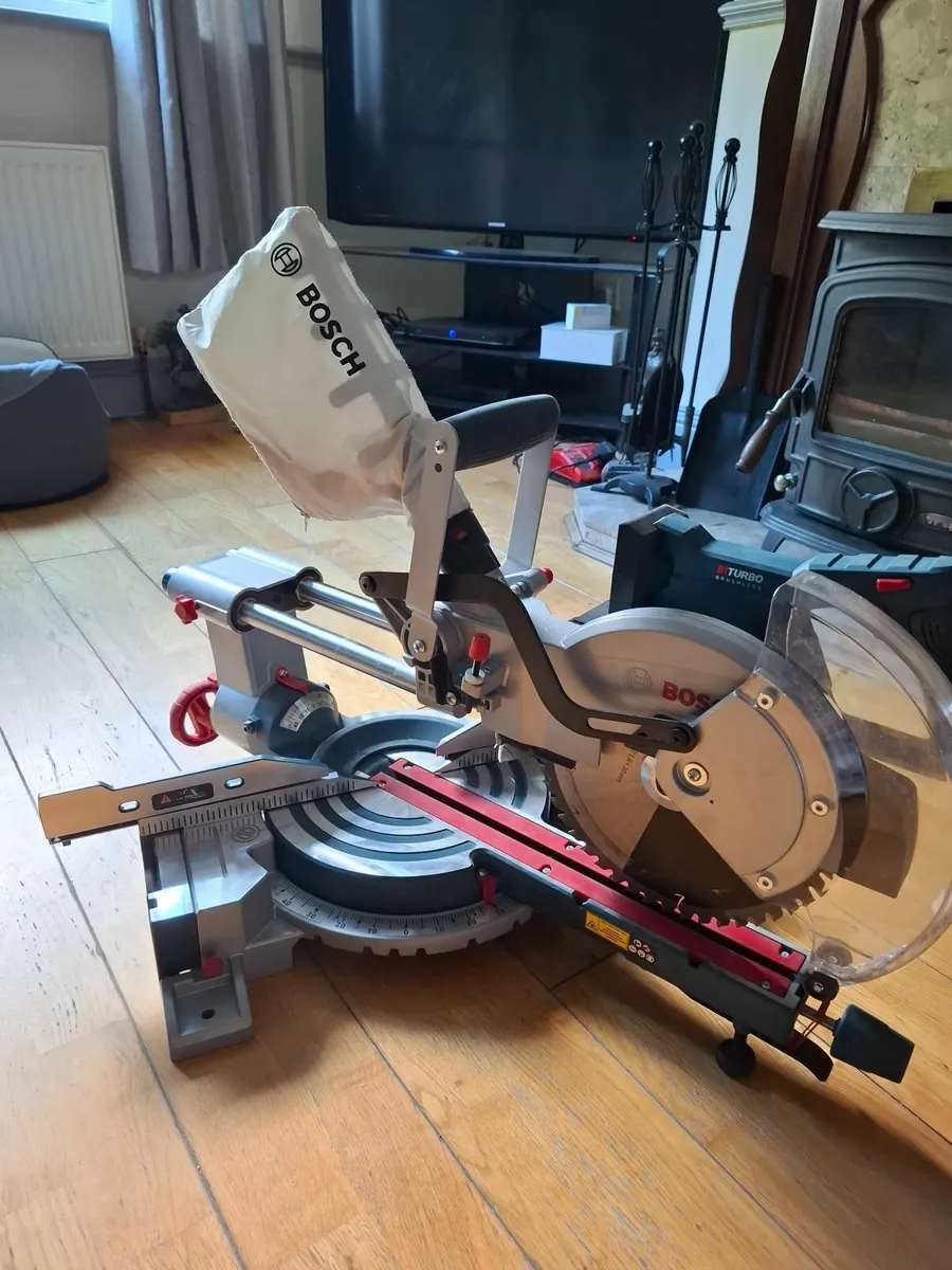 254 18v dual beval bosch mitre saw - Image 1