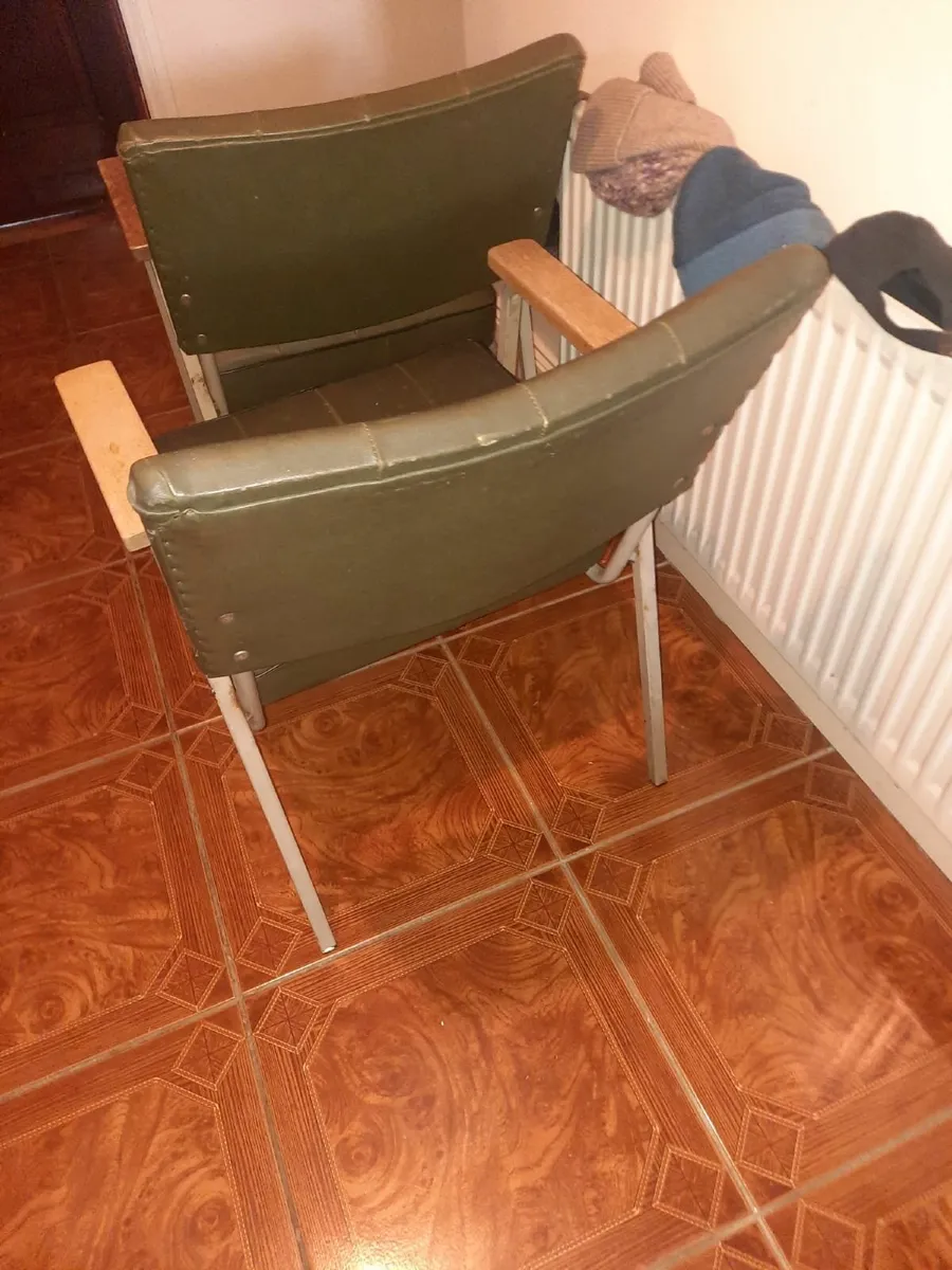 Pair of vintage armchairs - Image 2