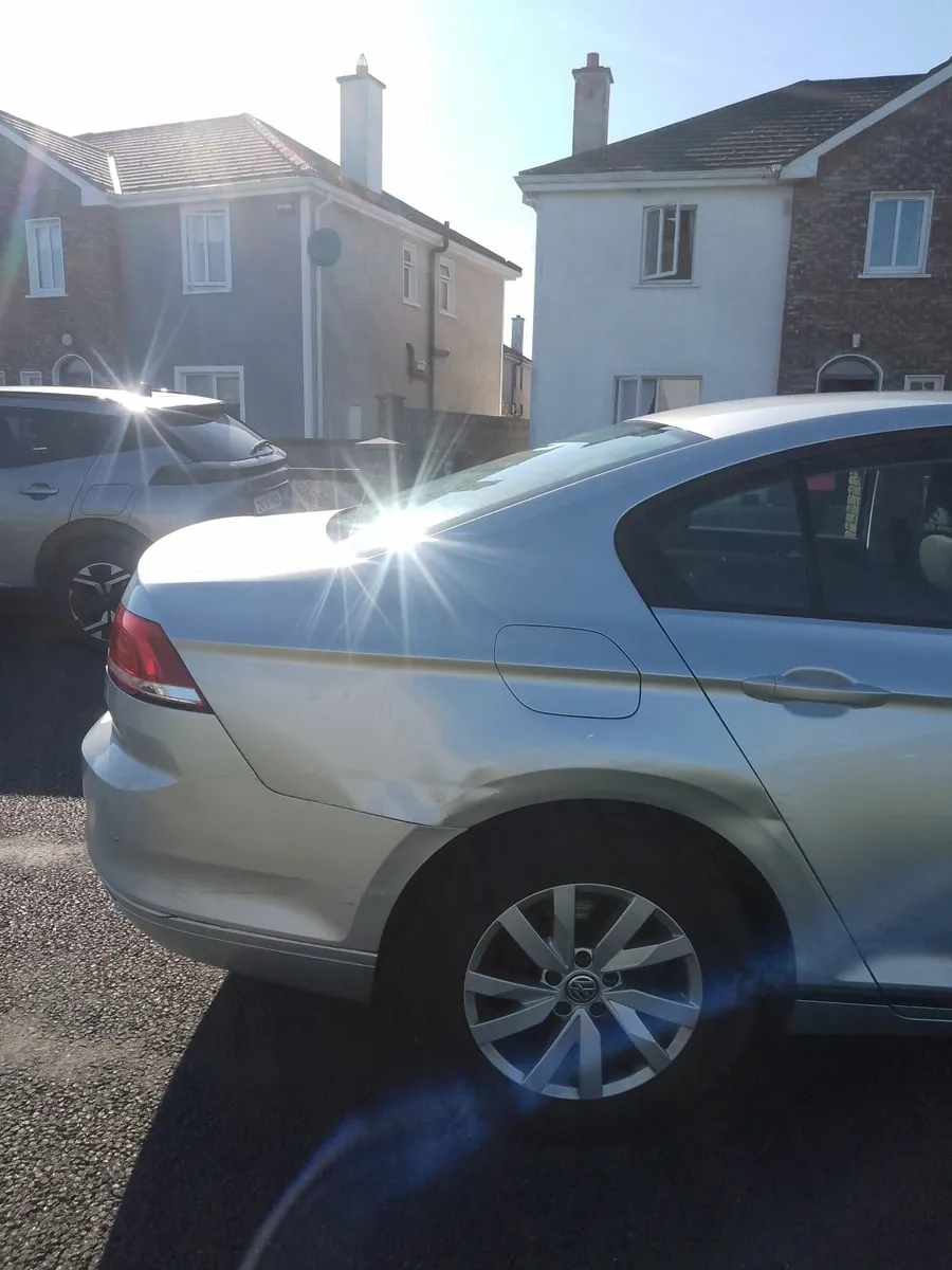 Volkswagen Passat 2018 - Image 3