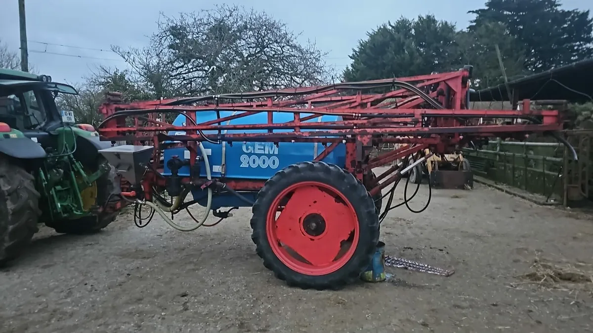Gem Sprayer - Image 2