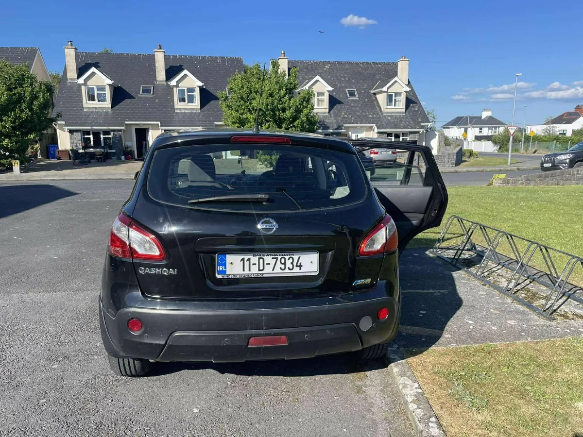 Nissan Qashqai 2011 - Image 2