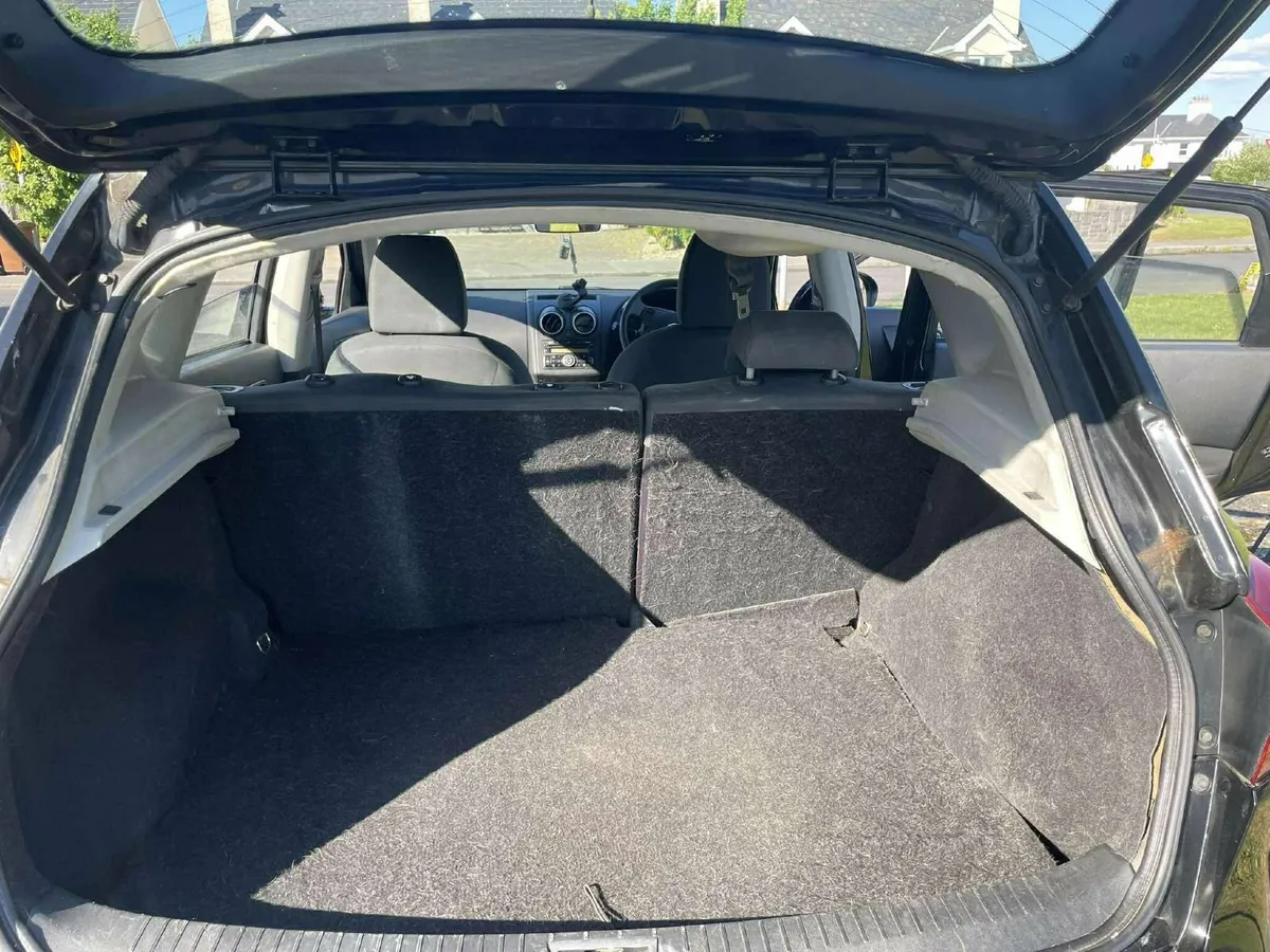 Nissan Qashqai 2011 - Image 3